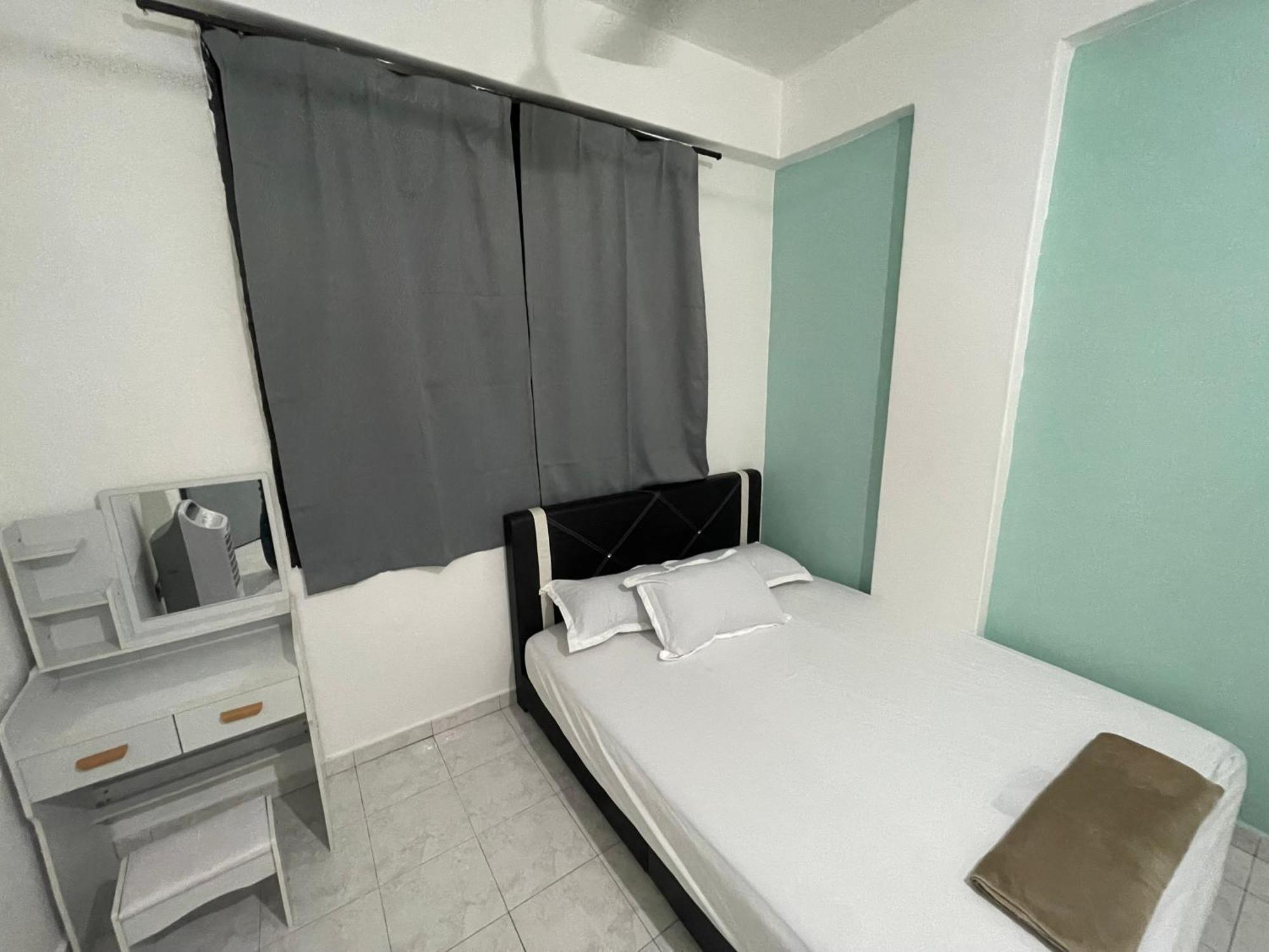 Blissful Breeze 4 Rooms & Netflix By Ezyroom Melaka آير كيروه المظهر الخارجي الصورة